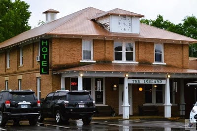 /international/us/69-courthouse-square-murfreesboro-ar-110104411652/