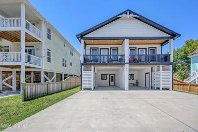 /international/us/1406-snapper-lane-carolina-beach-nc-110108202850/