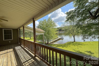 /international/us/2504-cottage-lane-liberty-hill-sc-110107959705/