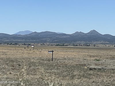 /international/us/303-05-153-parcel-f-paulden-az-110095925442/