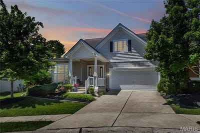 /international/us/1437-colonial-drive-st-charles-mo-110108823845/