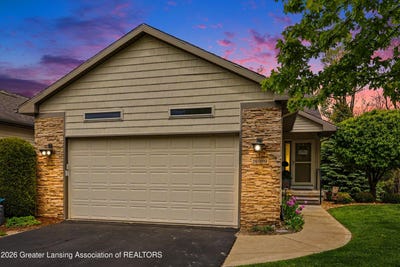 /international/us/16090-park-lake-road-east-lansing-mi-110108124842/