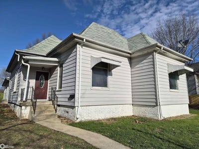 /international/us/439-n-1st-street-oskaloosa-ia-110107030709/