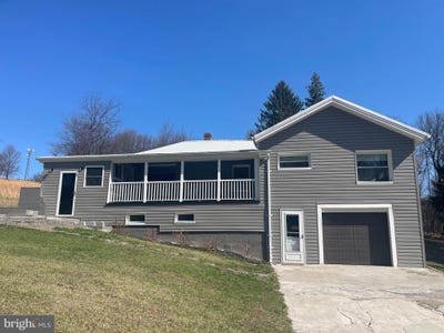/international/us/13002-moores-hollow-road-se-cumberland-md-110106366639/