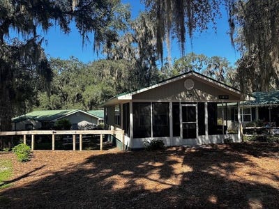 /international/us/14010-ne-250th-circle-fort-mc-coy-fl-110120554264/