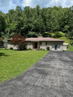 /international/us/367-chloe-rd-pikeville-ky-110100427511/