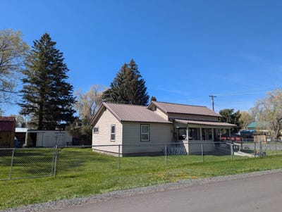 /international/us/311-east-e-st-burns-or-110107809957/