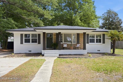 /international/us/1305-washington-street-washington-nc-110108426423/