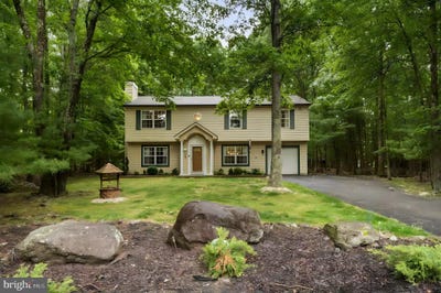 /international/us/4113-ashwood-lane-east-stroudsburg-pa-110120581031/