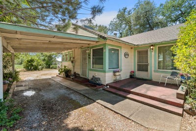 /international/us/541-hartnell-avenue-redding-ca-110108656653/