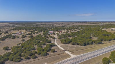 /international/us/18293-n-highway-183-lometa-tx-110105904008/