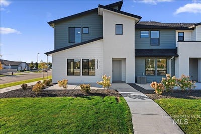 /international/us/12509-w-victory-rd-boise-id-110120465403/