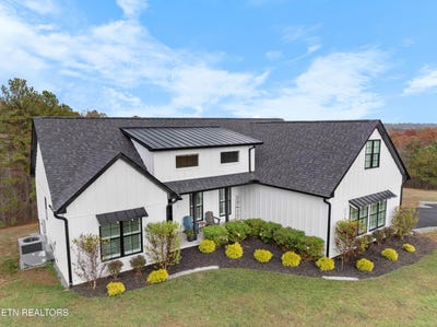 /international/us/114-canter-hill-lane-jamestown-tn-110100729178/