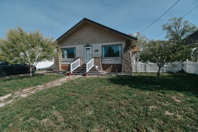 /international/us/192-w-center-st-gunnison-ut-110107895696/