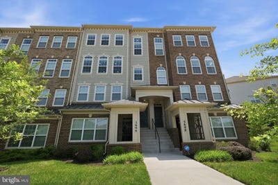 /international/us/5604-lanteen-street-lanham-md-110108615171/