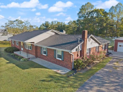 /international/us/679-proctor-road-beattyville-ky-110120060199/