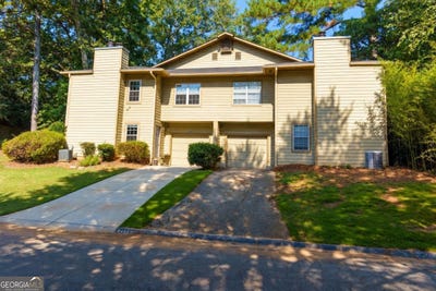 /international/us/4849-wuthering-way-norcross-ga-110110309393/