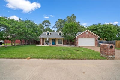 /international/us/14125-lone-pine-brownsboro-tx-110099674553/
