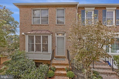 /international/us/2105-n-tazewell-court-arlington-va-110119985015/