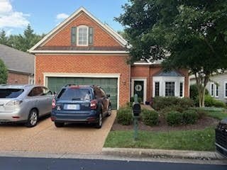 /international/us/5005-hickory-downs-ct-glen-allen-va-110101074284/