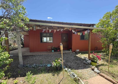 /international/us/382-hondo-seco-rd-el-prado-nm-110100866134/