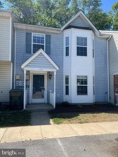 /international/us/103-hibiscus-court-la-plata-md-110107765363/