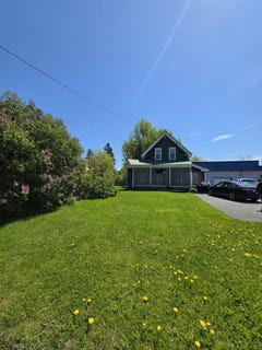 /international/us/28-dyer-street-presque-isle-me-110108472997/