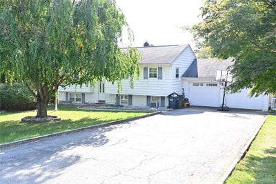 /international/us/41-harkin-road-carmel-ny-110107778922/