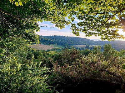 /international/us/295-pleasant-valley-road-north-branch-ny-110098212064/