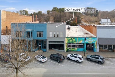 /international/us/212-e-main-street-walhalla-sc-110105953016/