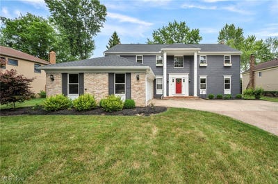 /international/us/2819-southwood-drive-westlake-oh-110101333274/?lang=en