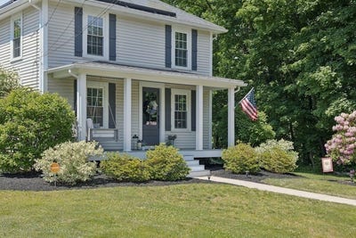 /international/us/2-sterling-court-northborough-ma-110106367596/