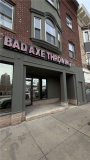 /international/us/123-liberty-pole-way-rochester-ny-110104022686/