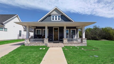 /international/us/429-skye-lane-midlothian-tx-110106726438/