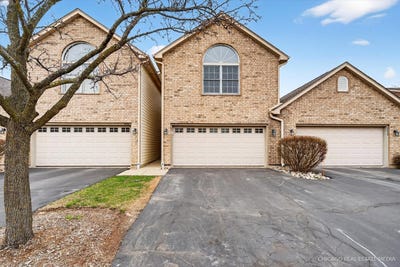 /international/us/5802-fieldstone-trail-mchenry-il-110106920967/