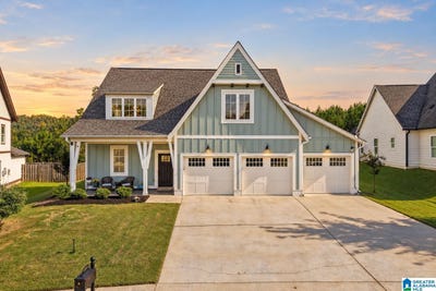 /international/us/4965-natalie-way-trussville-al-110110208307/
