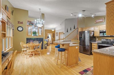 /international/us/11770-n-meadow-curve-lindstrom-mn-110100336249/