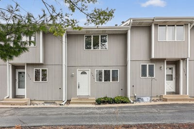 /international/us/14816-s-penn-road-plainfield-il-110106275536/