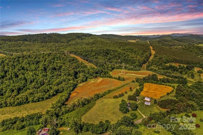 /international/us/1043-linneys-mill-road-union-grove-nc-110100426872/