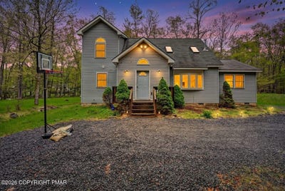 /international/us/123-selig-road-pocono-lake-pa-110108100292/