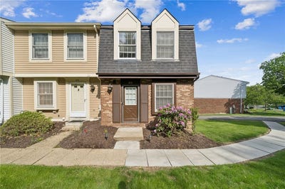 /international/us/212-shadowlawn-cir-whitehall-pa-110107874453/