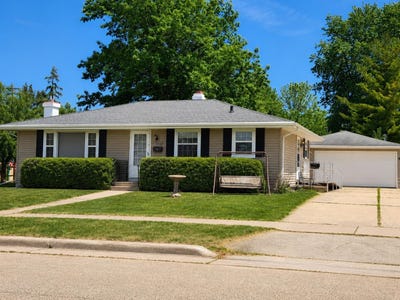 /international/us/1121-calder-street-menasha-wi-110108587661/?lang=de