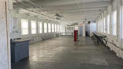 /international/us/46-union-st-attleboro-ma-110106725831/
