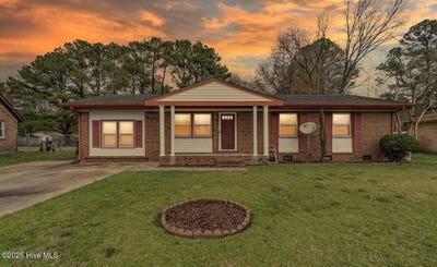 /international/us/713-oakdale-drive-elizabeth-city-nc-110100891609/