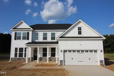 /international/us/205-margot-manor-drive-benson-nc-110119989300/