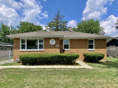 /international/us/1238-e-166th-street-south-holland-il-110105053017/