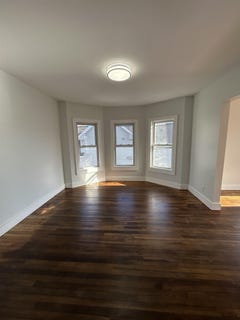 /international/us/6-holmes-street-nashua-nh-110106813052/