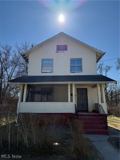 /international/us/417-kenmore-avenue-youngstown-oh-110106098627/