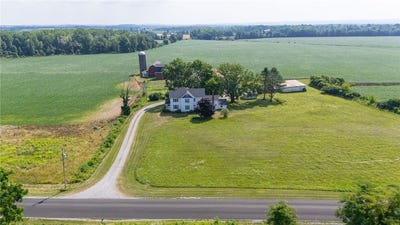 /international/us/1083-sand-hill-road-caledonia-ny-110101264649/?lang=pt