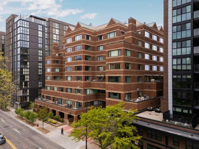 /international/us/505-e-huron-street-ann-arbor-mi-110108063831/